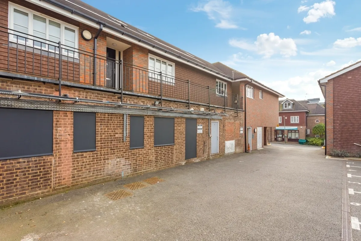 Church Street Rudgwick RH12, photo 9