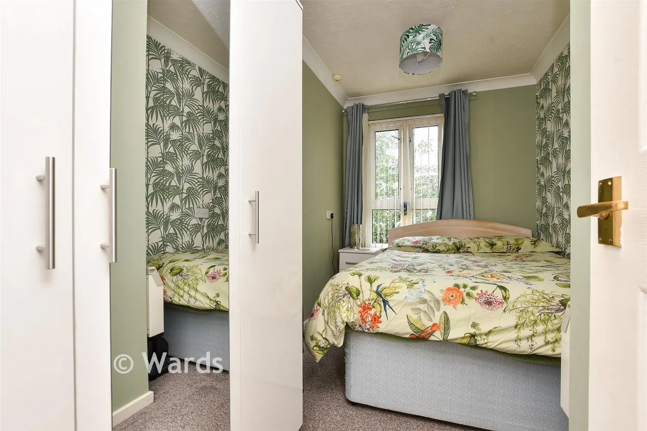 Queens Parade, Cliftonville, CT9, photo 6