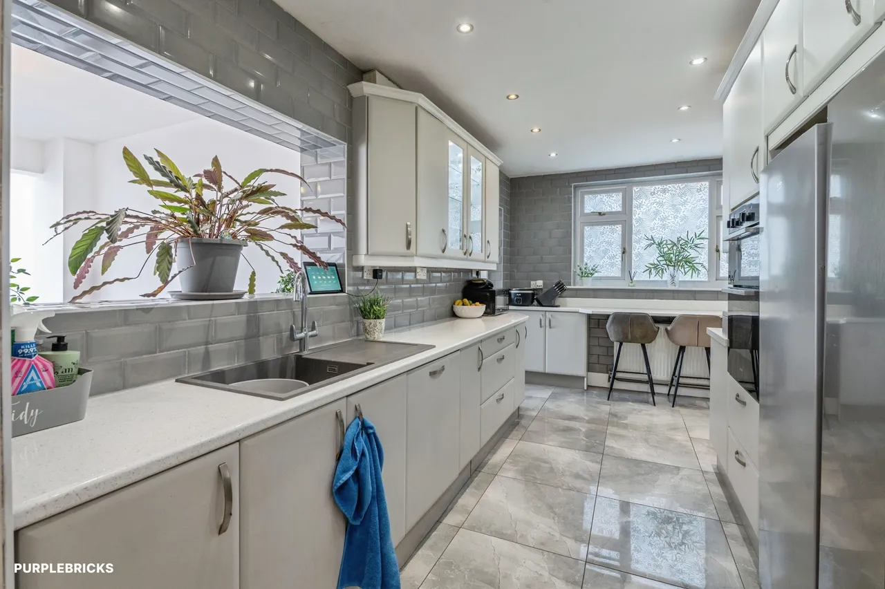 Springfield Drive, Westcliff-On-Sea, SS0, photo 7