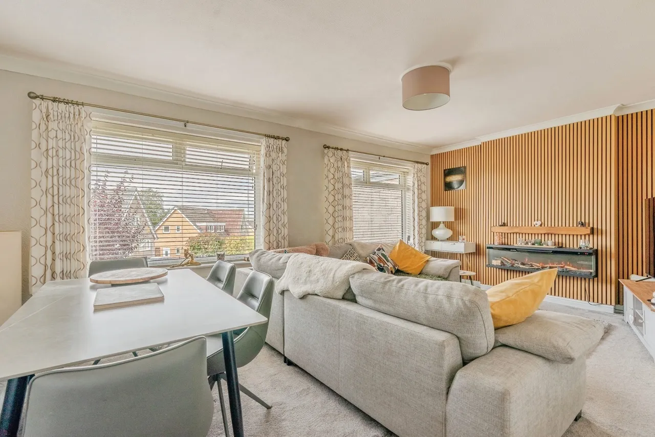 Deerstone Road, Nelson, BB9, photo 2