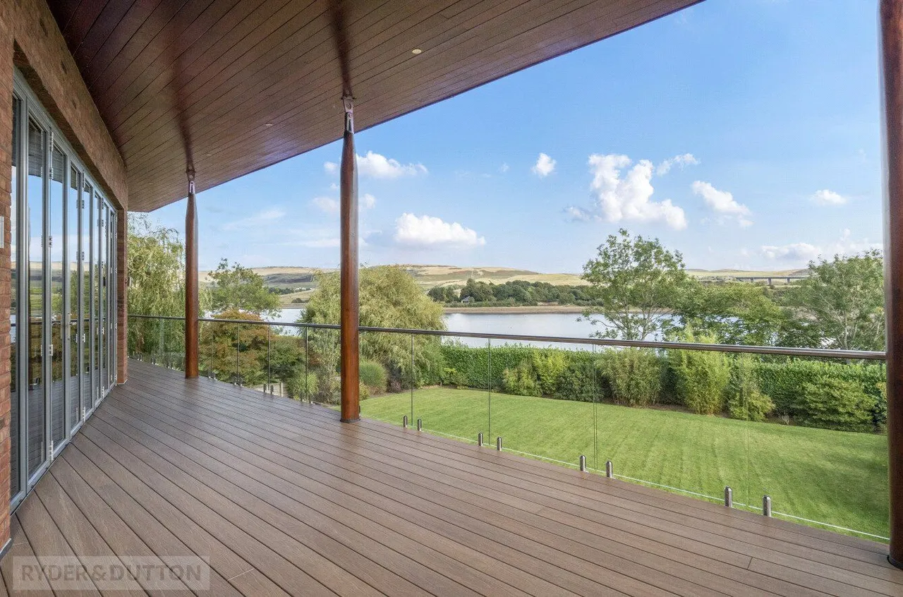 Lake Side, Littleborough, OL15, photo 3