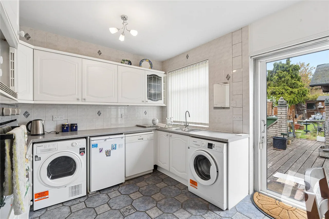 Stanhope Road, Dagenham, RM8, photo 8