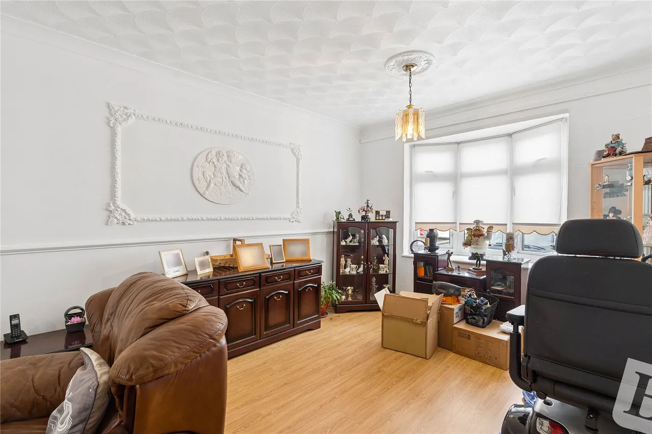 Stanhope Road, Dagenham, RM8, photo 2