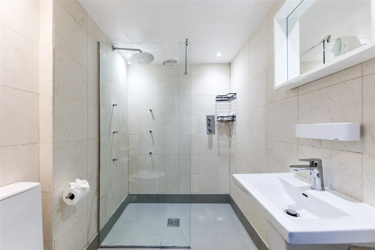 Gloucester Terrace, Paddington, W2, photo 15