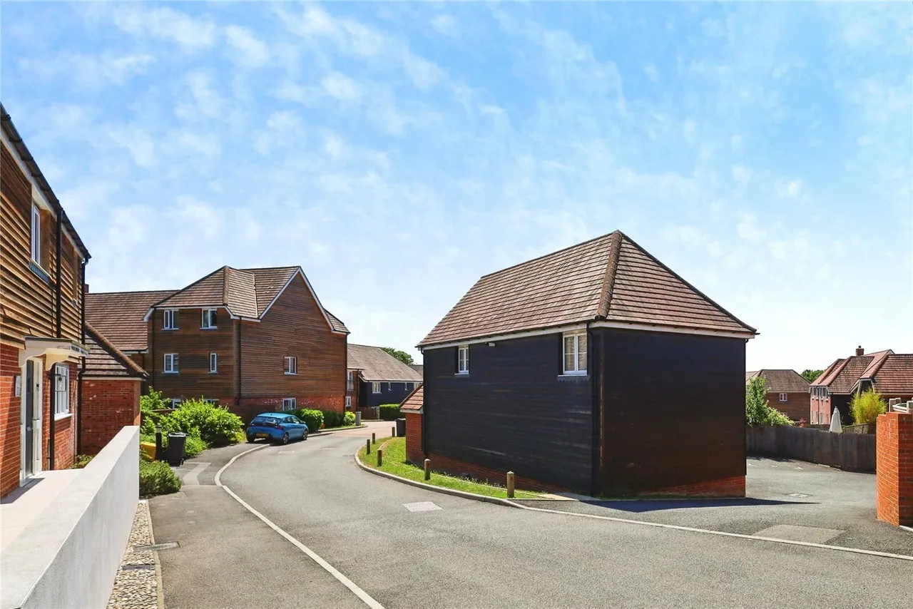 Mead Lane, Buxted, TN22, photo 9