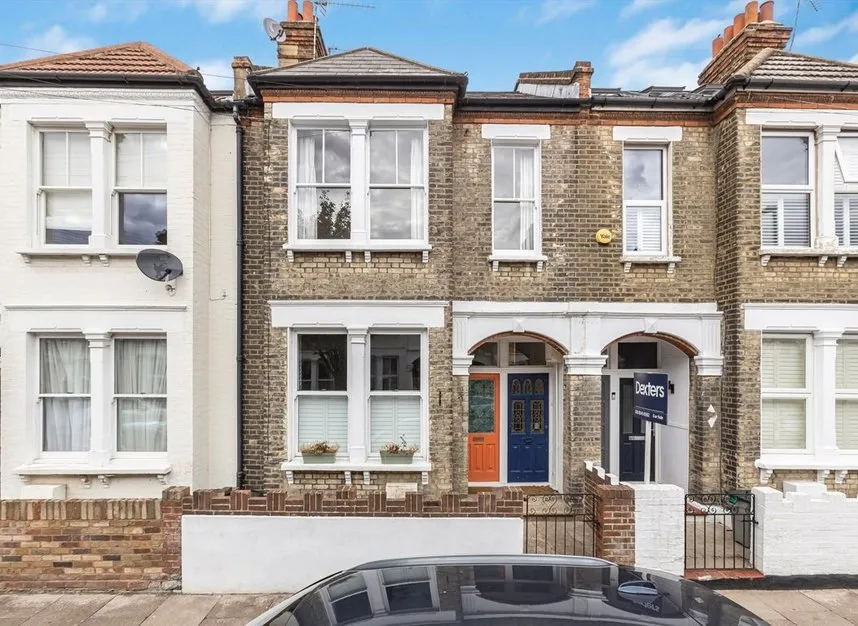 2 bed flat for sale — Loubet Street, Tooting, SW17