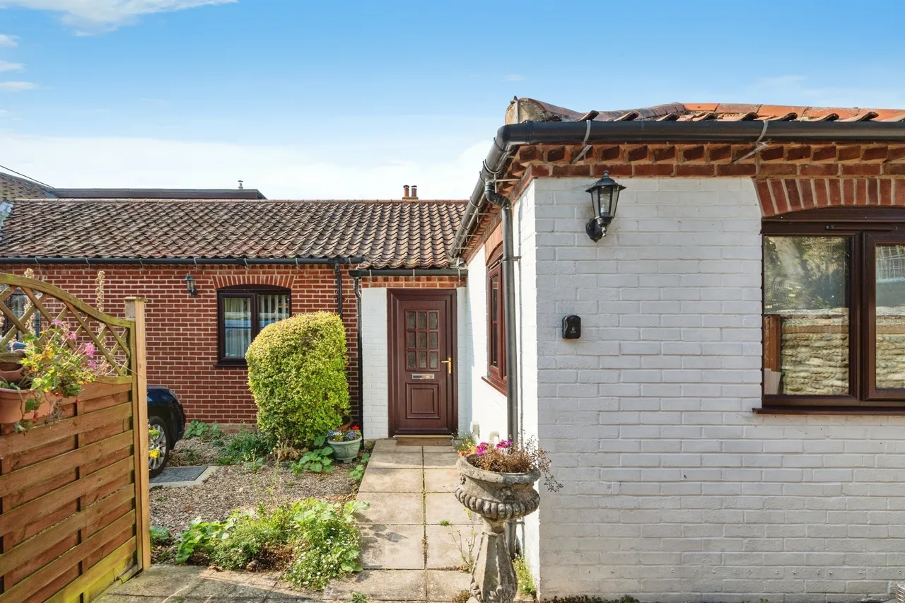 The Street, Morston, Holt, photo 12