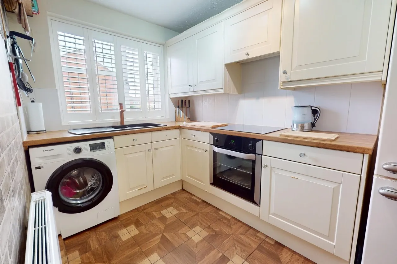 Brick Kiln Way, Donnington, Telford TF2 7RS, photo 5
