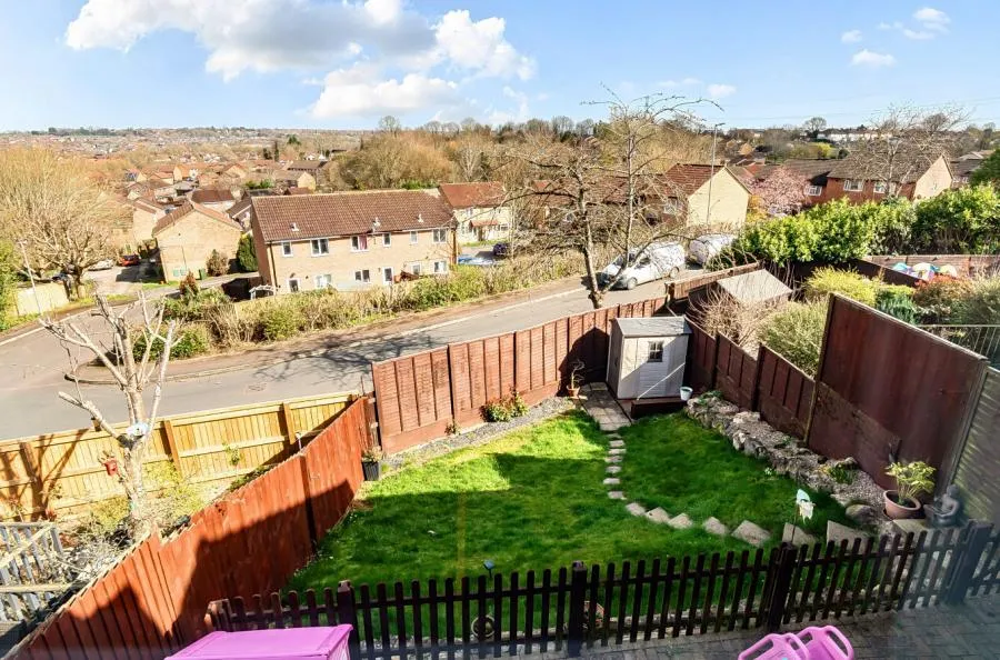 Ramsthorn Close, Swindon, SN2, photo 2