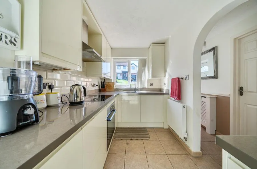 Ramsthorn Close, Swindon, SN2, photo 3