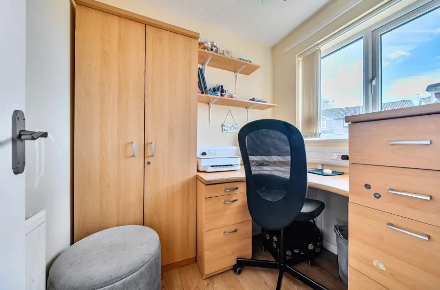 Ramsthorn Close, Swindon, SN2, photo 12