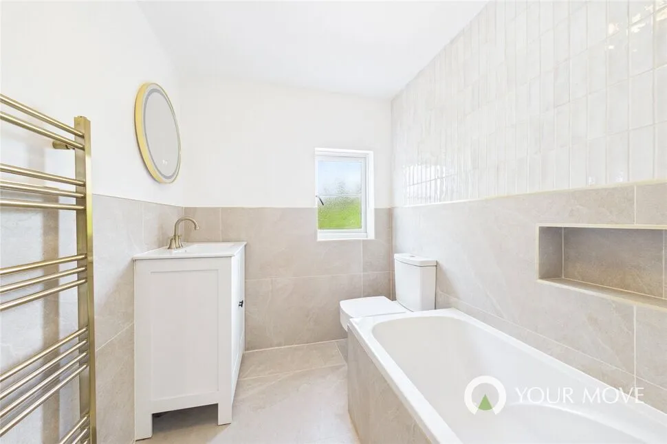 Kemps Lane, Beccles, NR34, photo 14