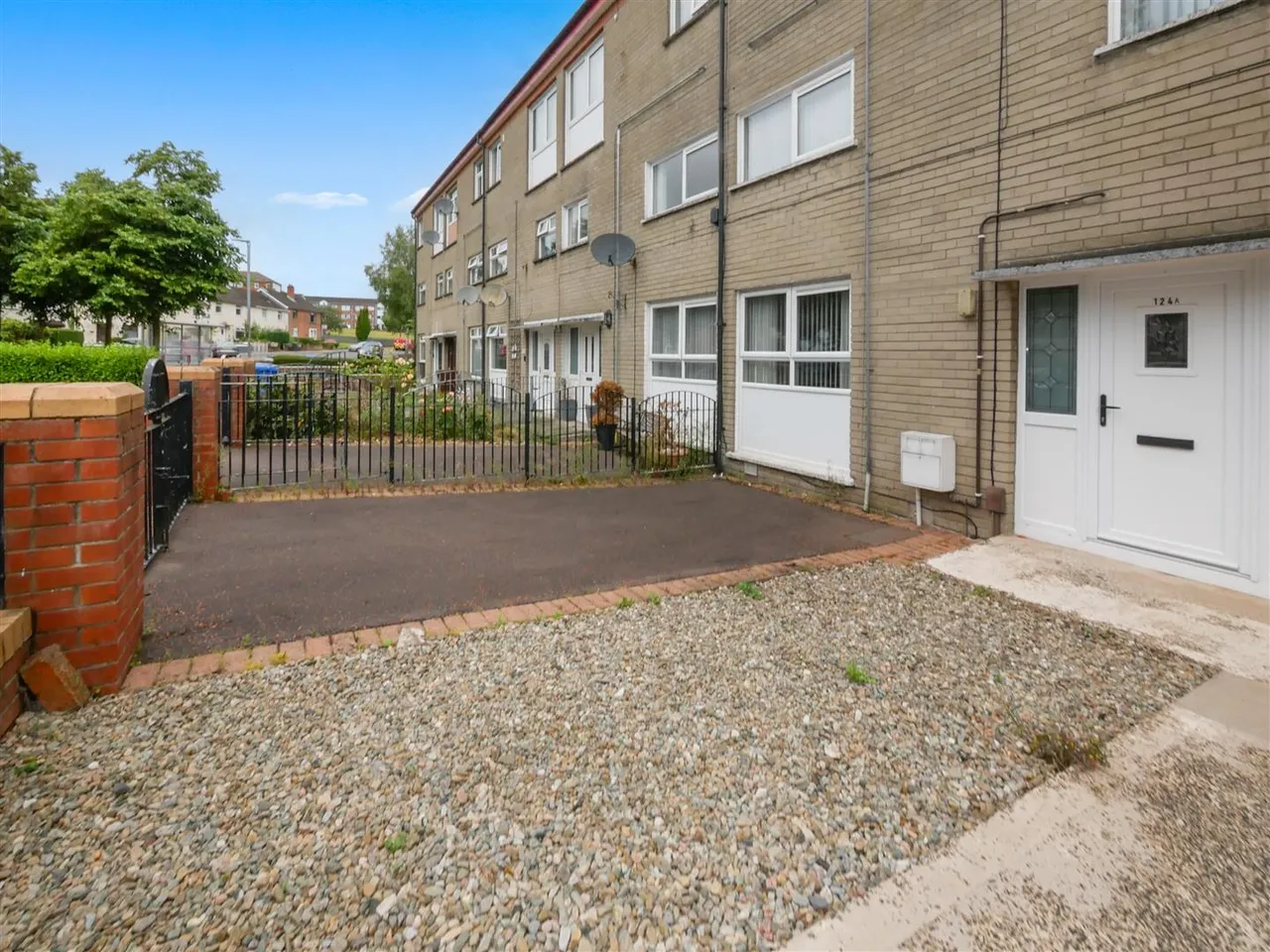 Belvoir Drive, Belvoir Park, BT8, photo 12