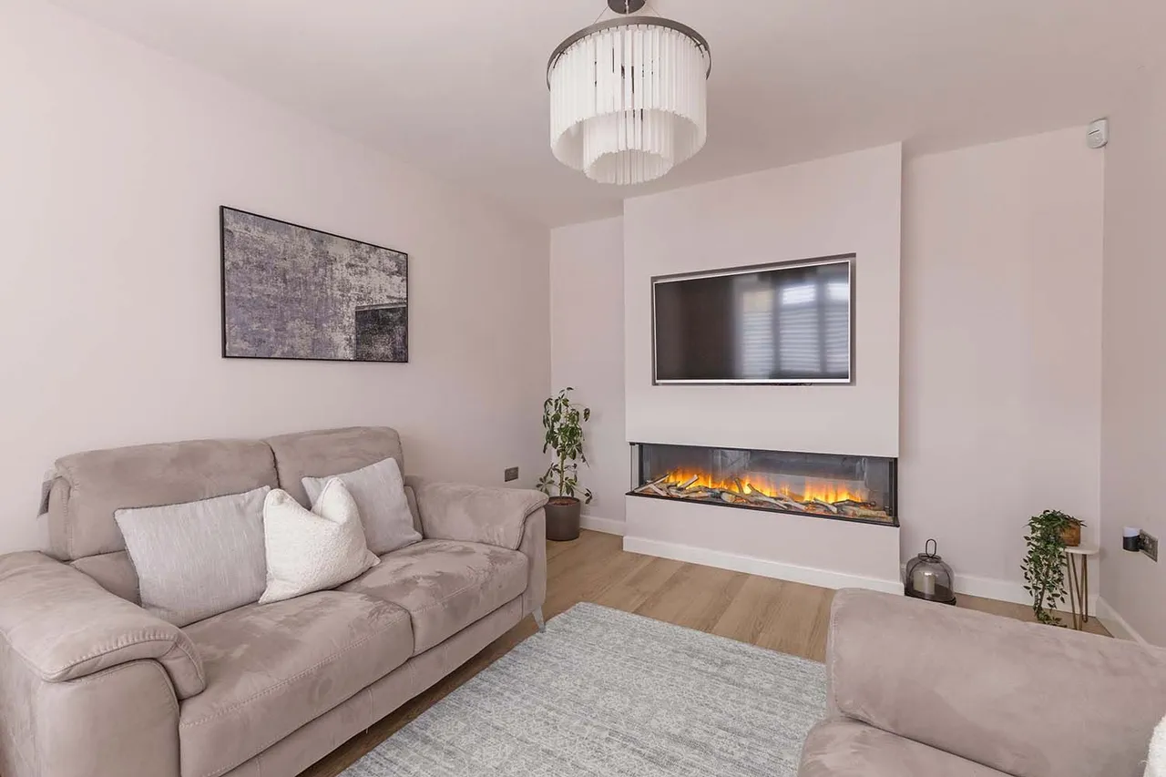 Balmoral, Cranbrook Drive, Maidenhead, Berkshire, photo 12