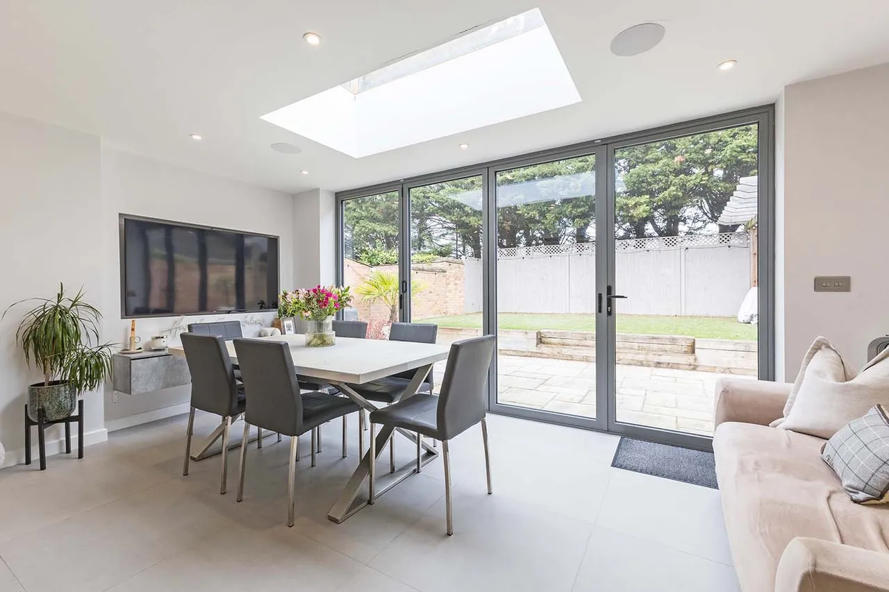 Balmoral, Cranbrook Drive, Maidenhead, Berkshire, photo 6
