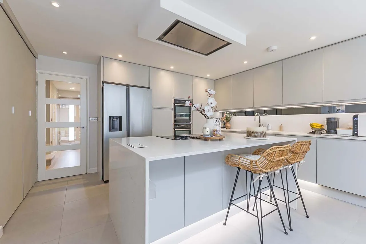 Balmoral, Cranbrook Drive, Maidenhead, Berkshire, photo 8