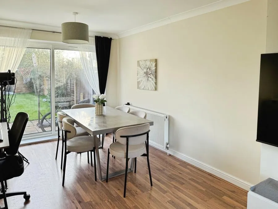 Kingfisher Drive, Woodley, RG5, photo 12