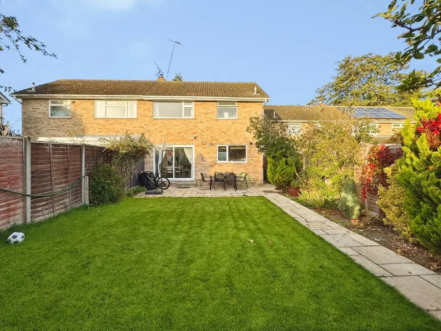 Kingfisher Drive, Woodley, RG5, photo 10