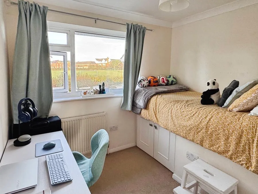 Kingfisher Drive, Woodley, RG5, photo 9