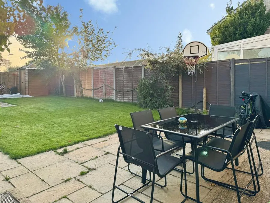 Kingfisher Drive, Woodley, RG5, photo 6