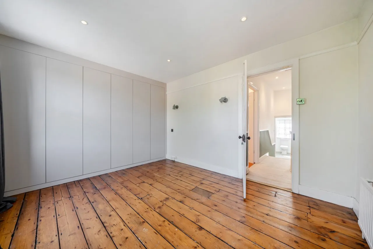 Furzefield Road, SE3, photo 6