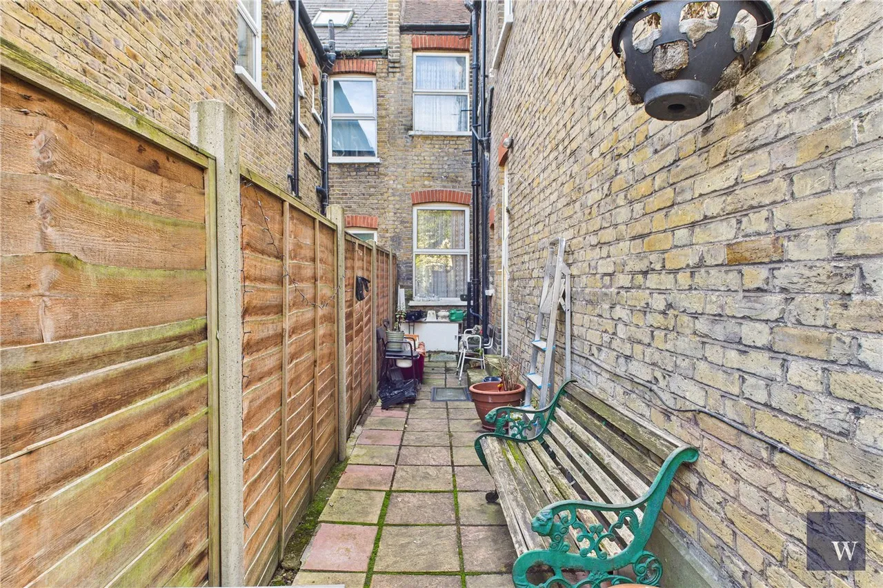 Trinity Rise, London, SW2, photo 3