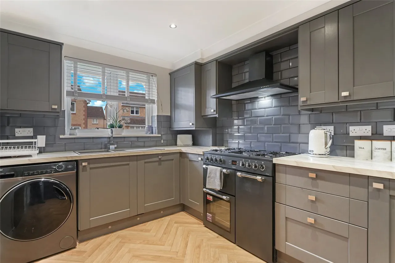 Inverlochy Road, Airdrie, ML6, photo 5