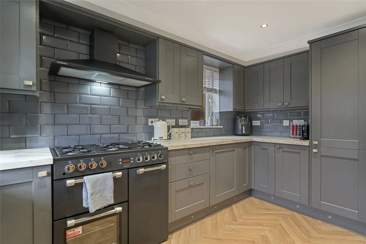 Inverlochy Road, Airdrie, ML6, photo 2
