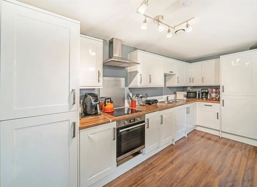 Creek Road, Deptford, SE8, photo 5