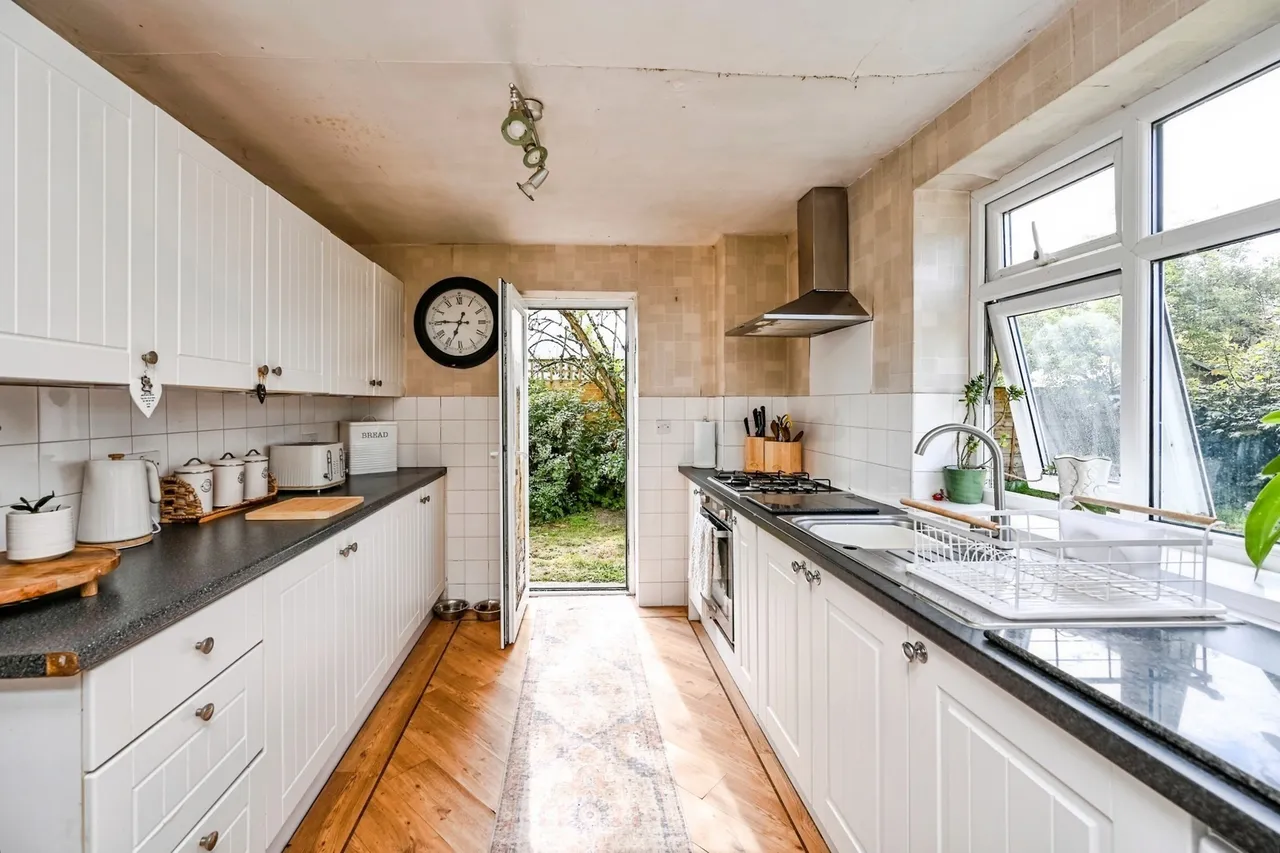 Ditchfield, Liverpool, L37, photo 6