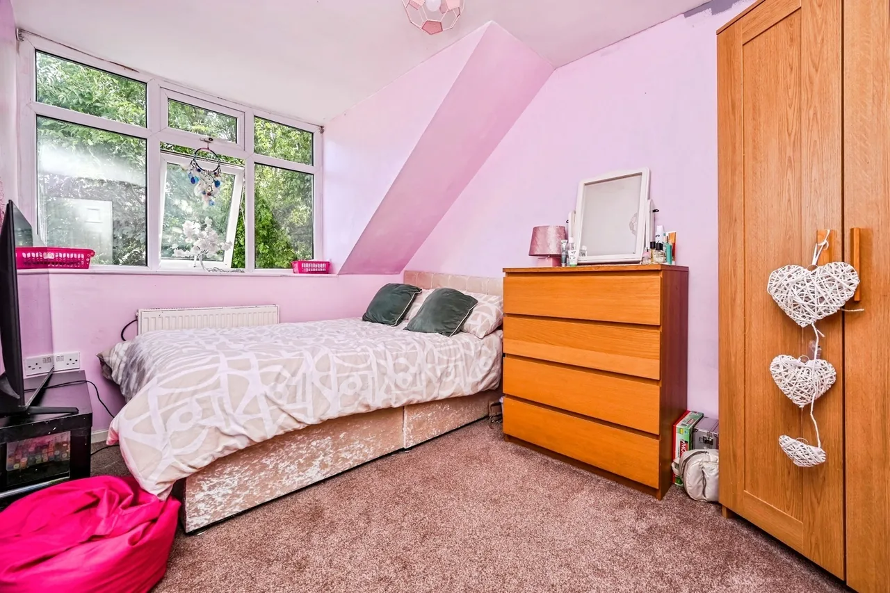 Ditchfield, Liverpool, L37, photo 9