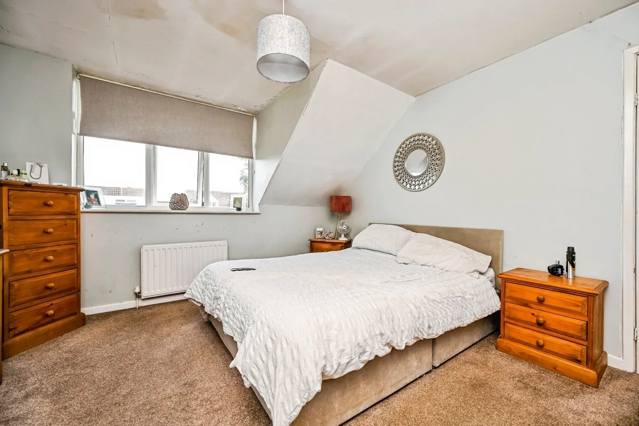 Ditchfield, Liverpool, L37, photo 11