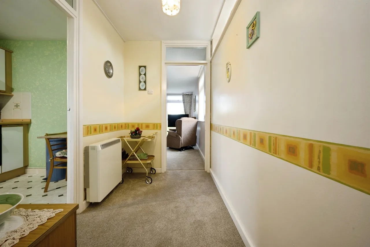 Ridgeway Court, Aylesbury, HP20, photo 8