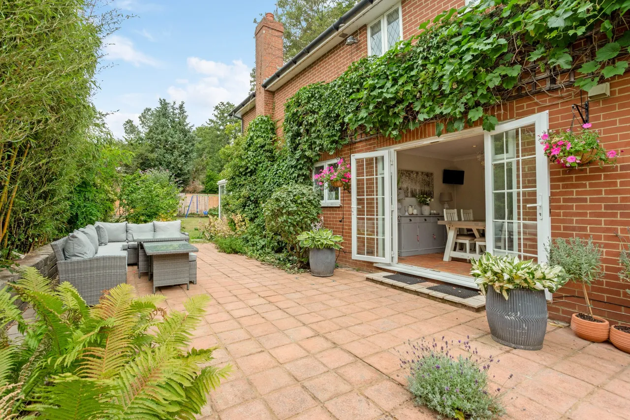 Southby Drive, Fleet, GU51, photo 7