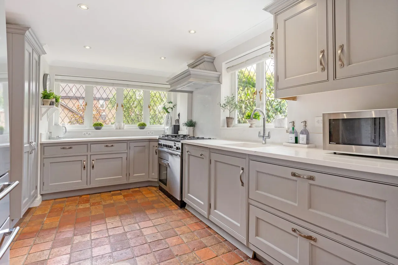 Southby Drive, Fleet, GU51, photo 5