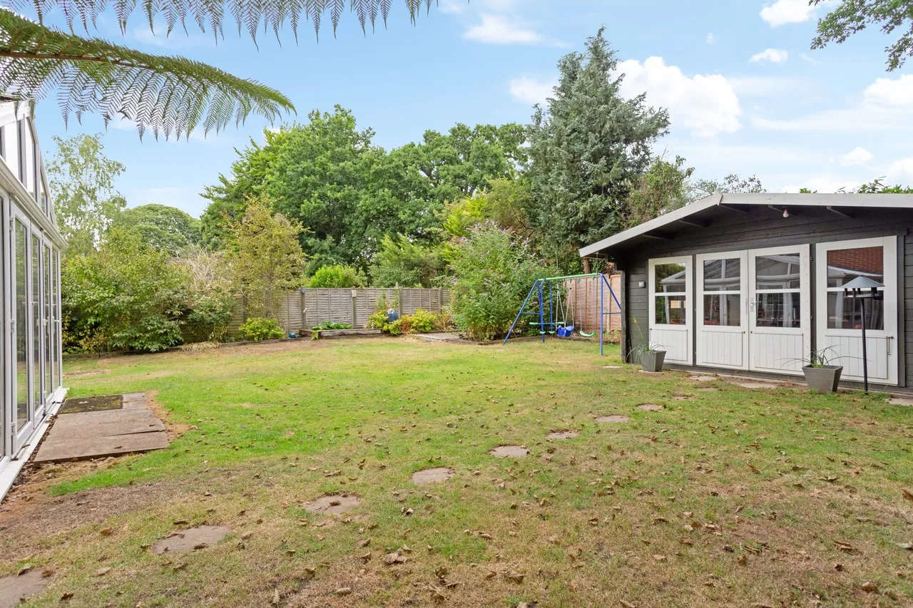 Southby Drive, Fleet, GU51, photo 15