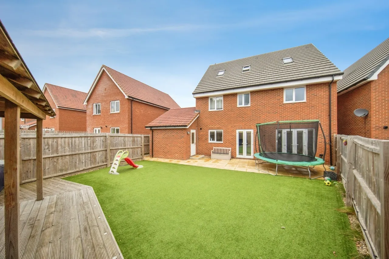 Vale View Road, Sproughton, Ipswich, Suffolk, IP8, photo 22
