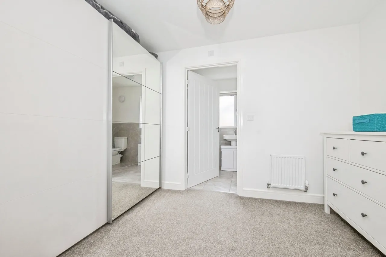 Vale View Road, Sproughton, Ipswich, Suffolk, IP8, photo 11