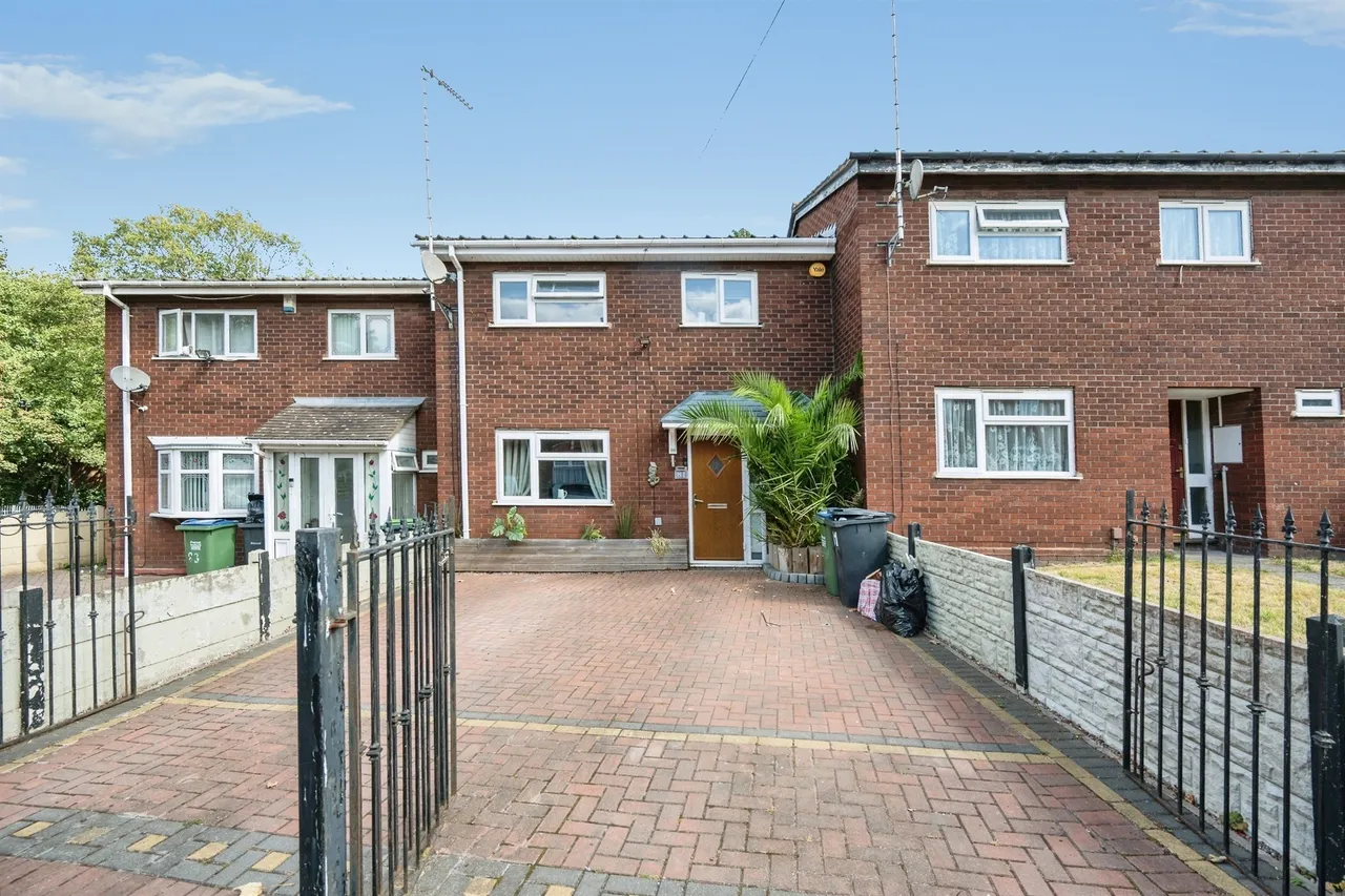 3 bed house for sale, Bilhay Street, West Bromwich, B70