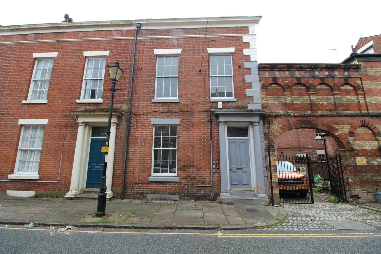 1 bed flat to rent, Latham Street, Preston, PR1