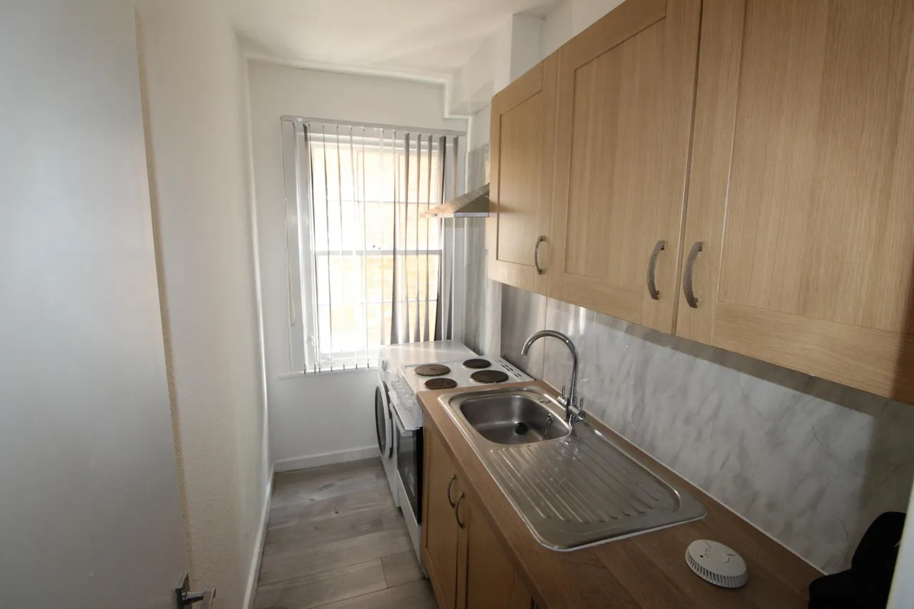 Latham Street, Preston, PR1, photo 2
