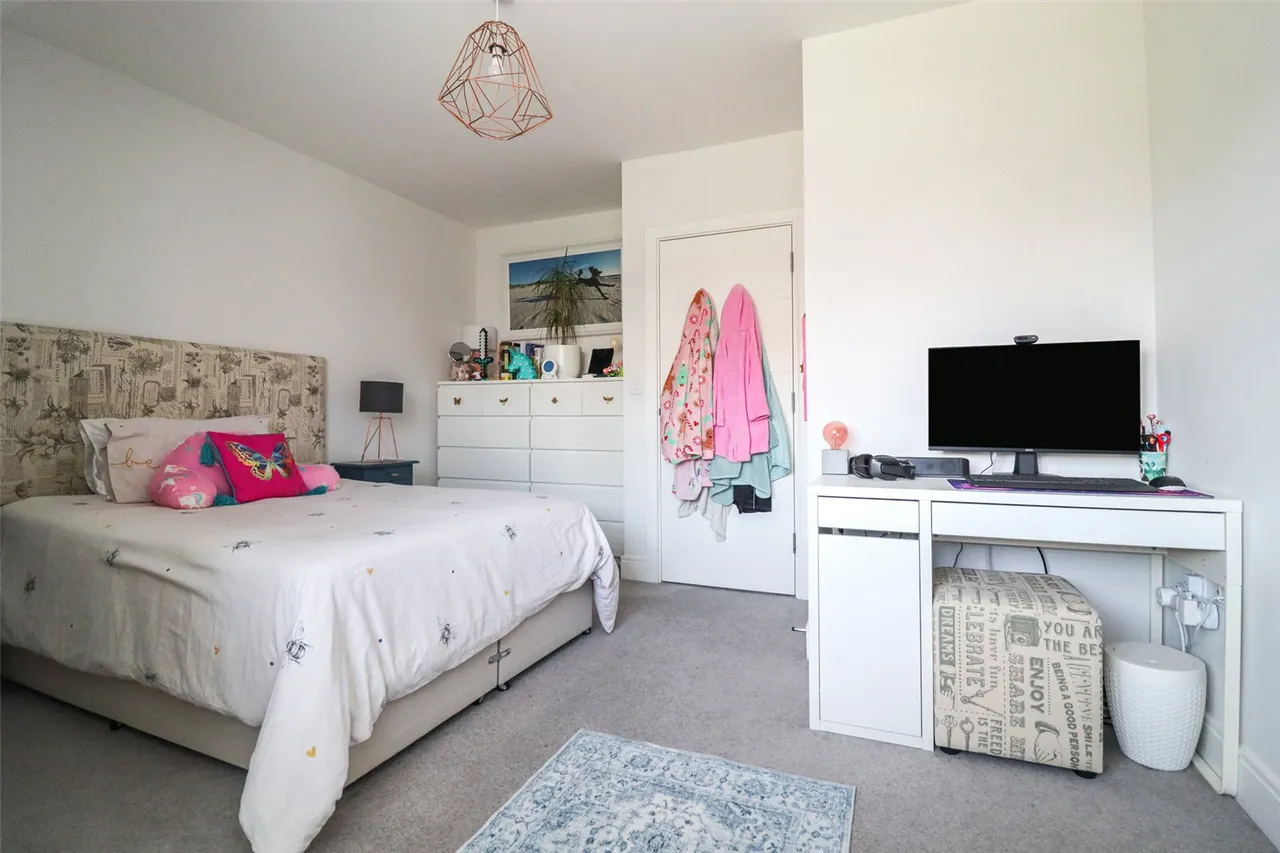 Mulberry Walk, Fleet, Hampshire, GU51 5EA, photo 11