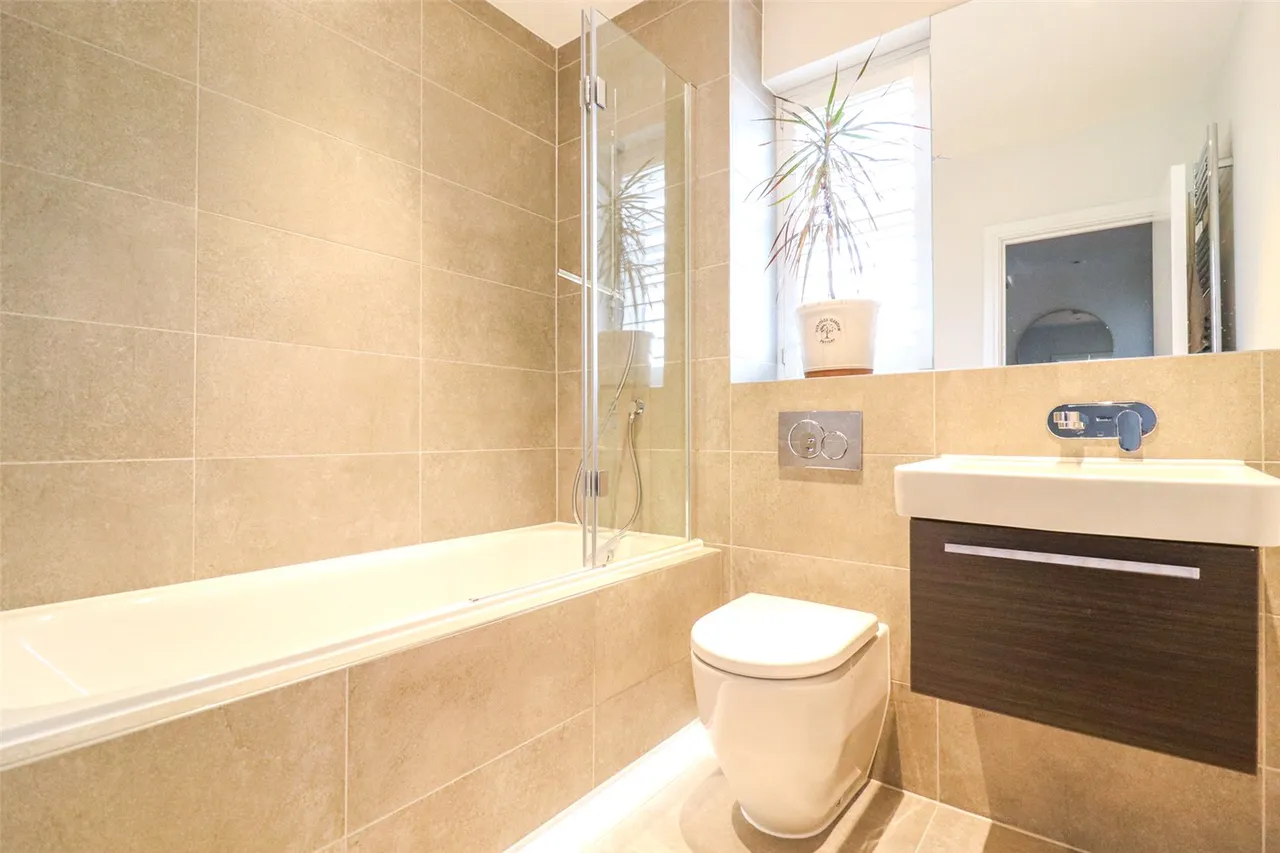 Mulberry Walk, Fleet, Hampshire, GU51 5EA, photo 10