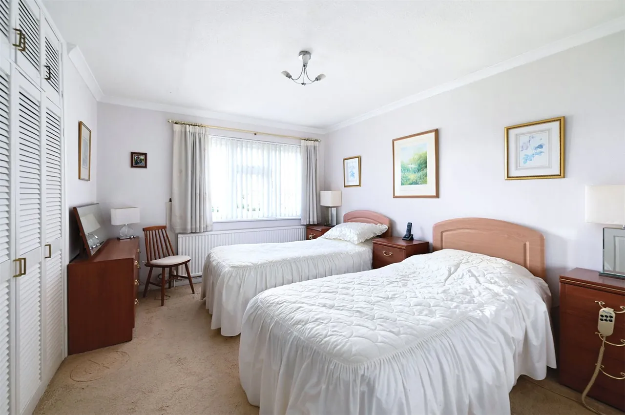 Avon Close, Ash, Guildford, Surrey, GU12 6NS, photo 9