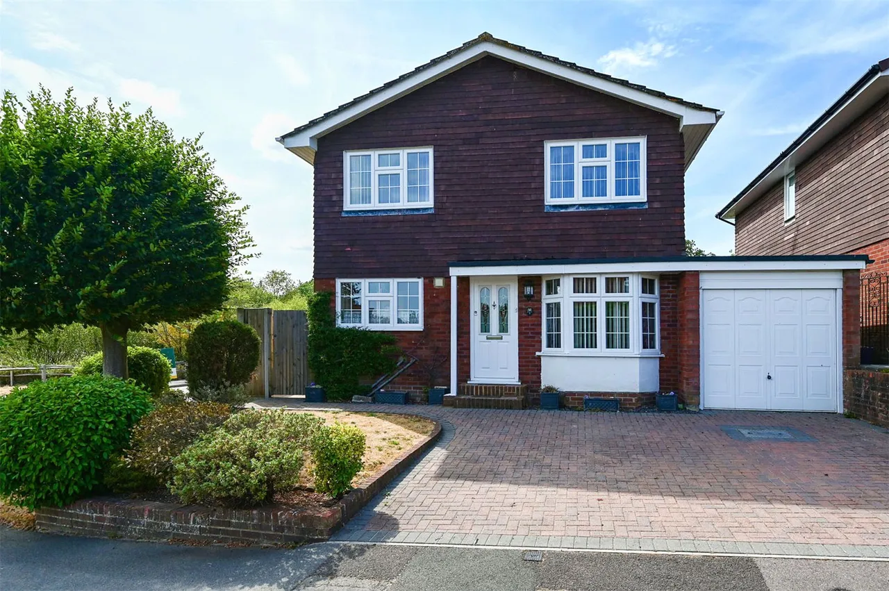 Avon Close, Ash, Guildford, Surrey, GU12 6NS, photo 15