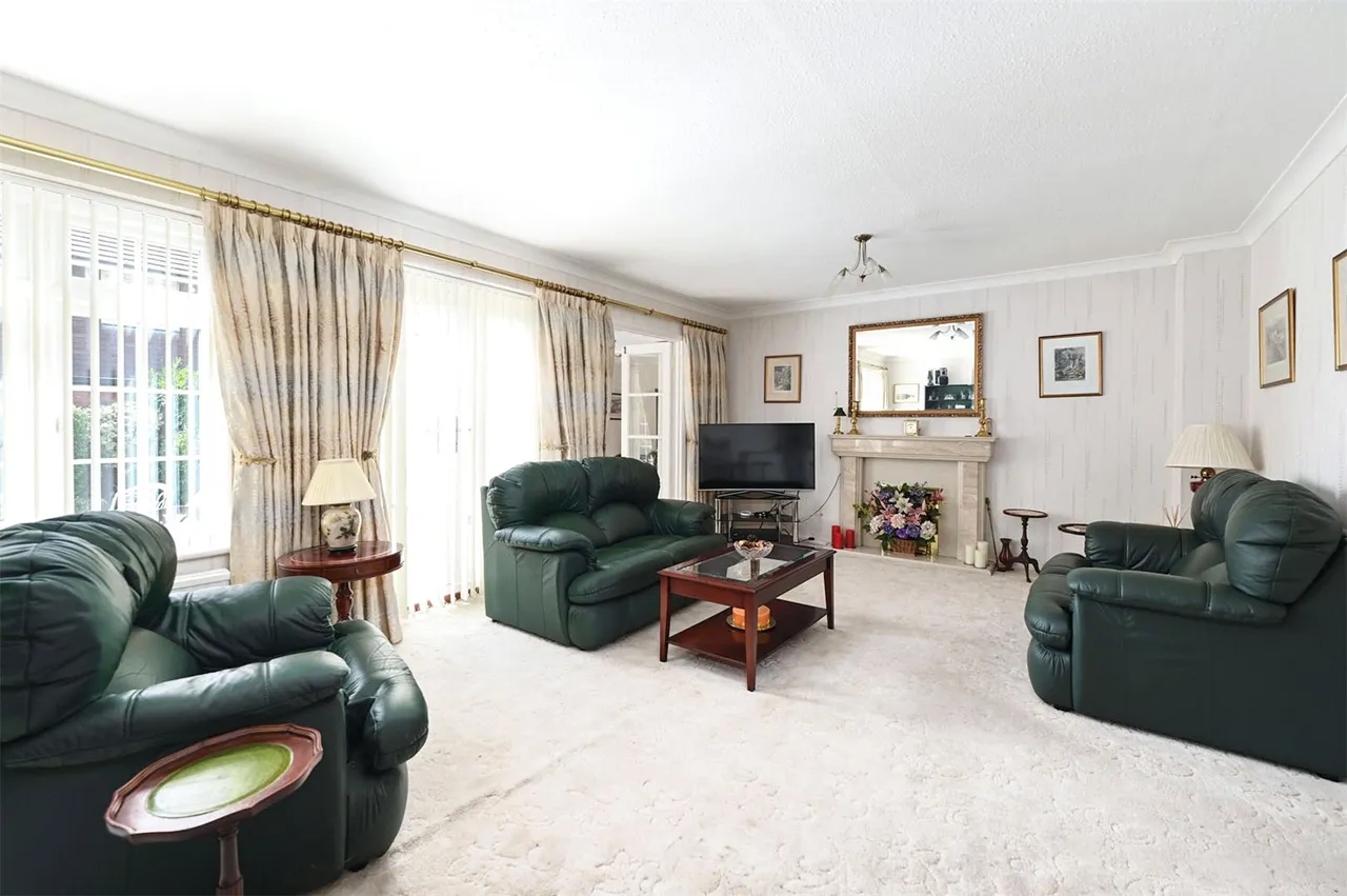 Avon Close, Ash, Guildford, Surrey, GU12 6NS, photo 5