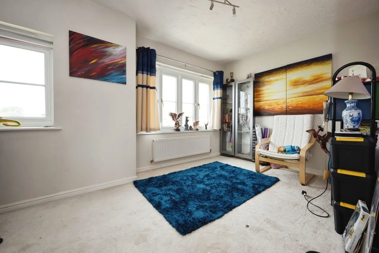 Acorn Way, Bedford, Bedfordshire, MK42, photo 11