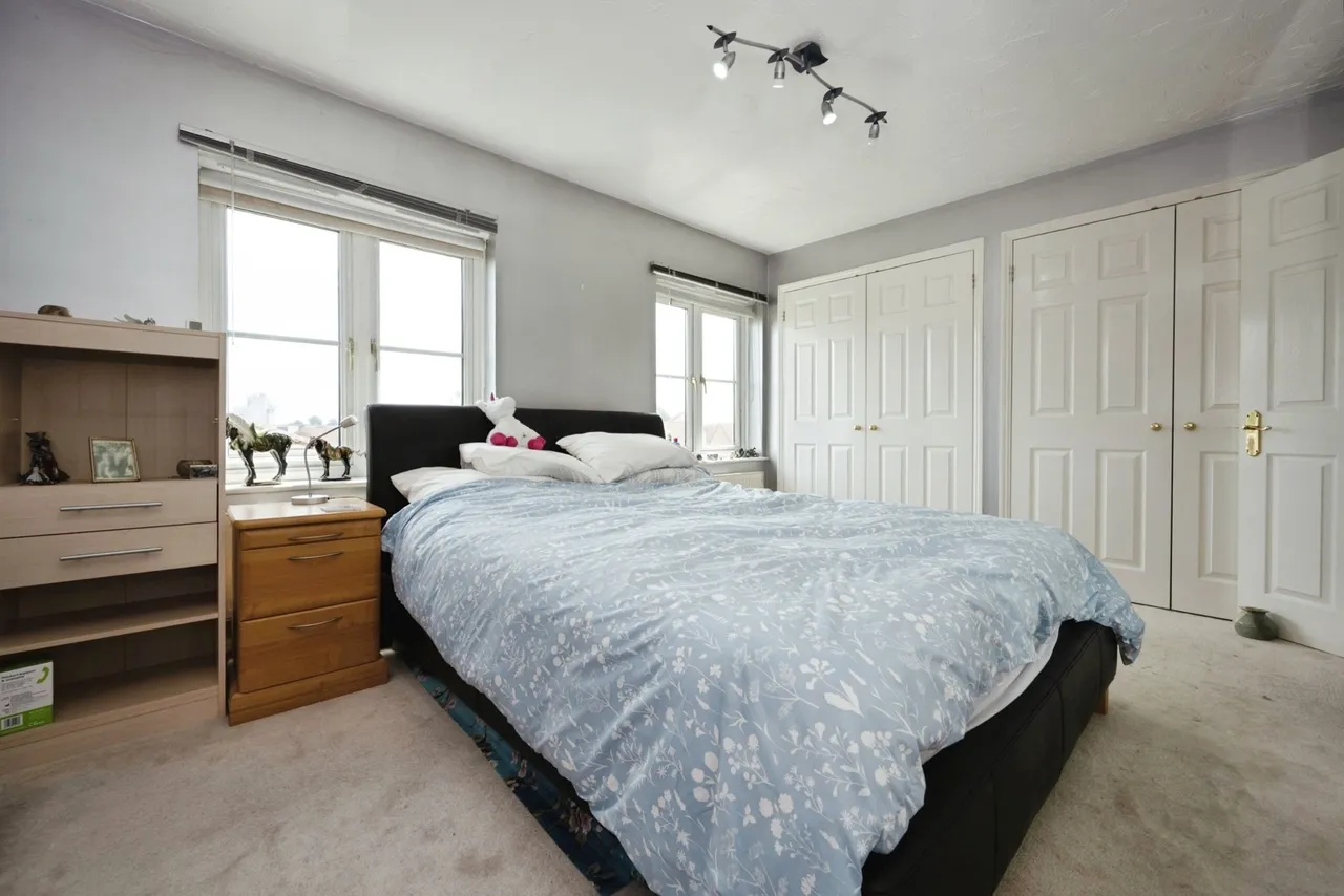 Acorn Way, Bedford, Bedfordshire, MK42, photo 13