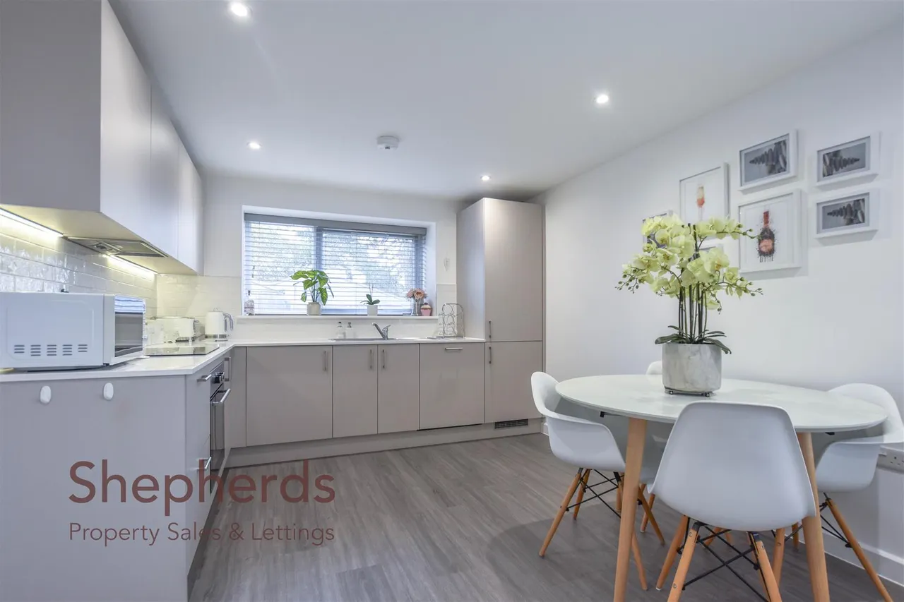 Lampits, Hoddesdon, EN11, photo 5