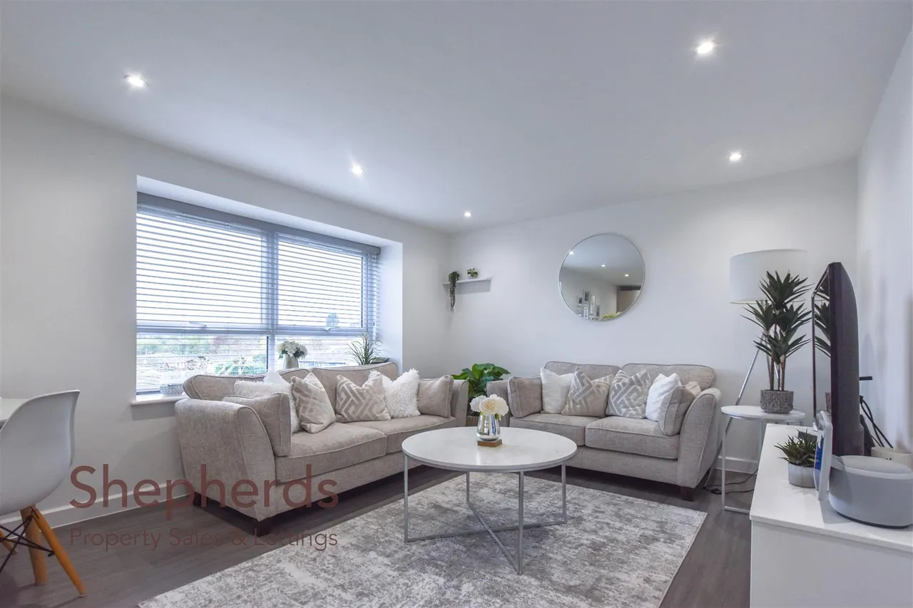 Lampits, Hoddesdon, EN11, photo 4